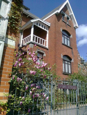 Гостиница La Maison Brodée  Экоссинн